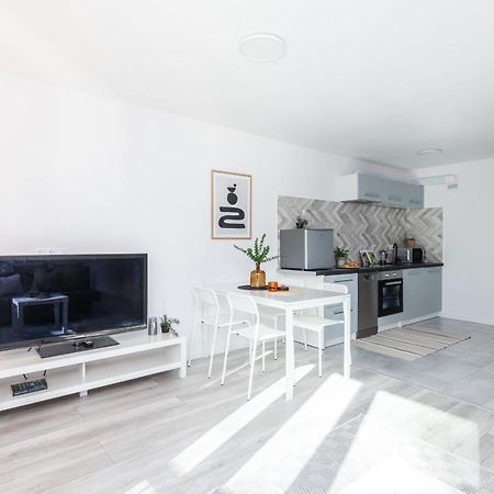Superapart Jana Pawla II 18 Warsaw Ngoại thất bức ảnh