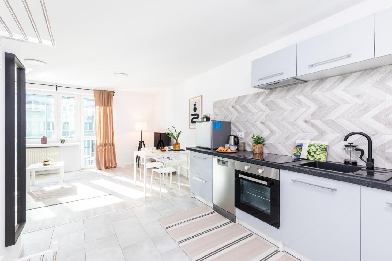 Superapart Jana Pawla II 18 Warsaw Ngoại thất bức ảnh