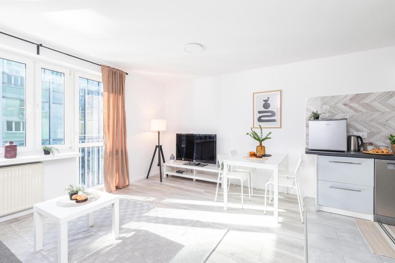 Superapart Jana Pawla II 18 Warsaw Ngoại thất bức ảnh