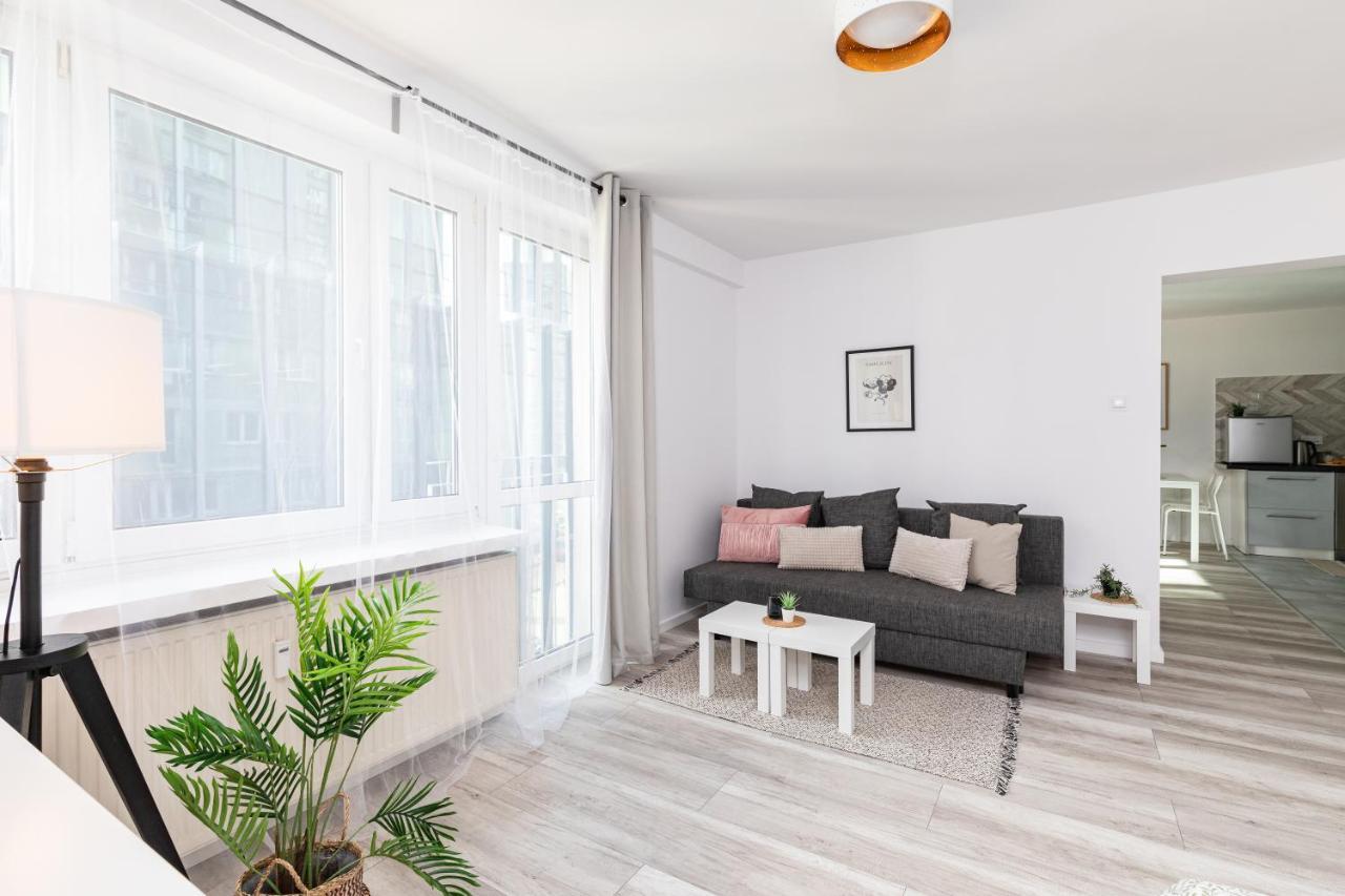 Superapart Jana Pawla II 18 Warsaw Ngoại thất bức ảnh